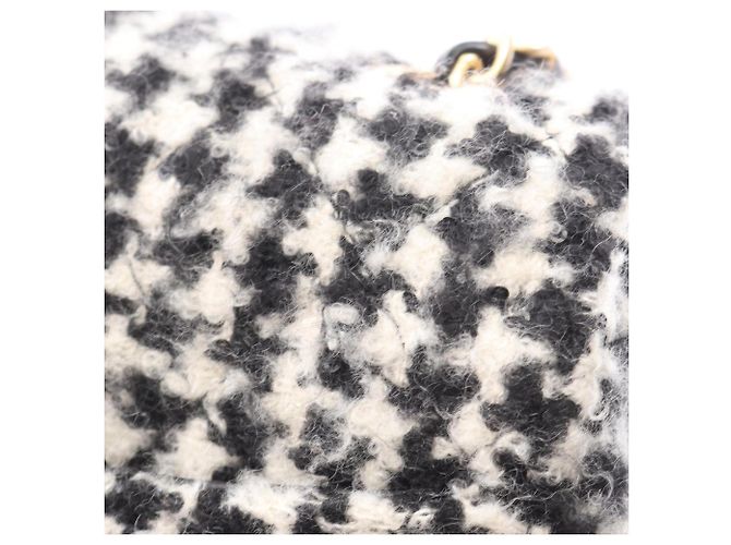 Borsa a Spalla Chanel Matelassé Houndstooth Nero Bianco - vista 8