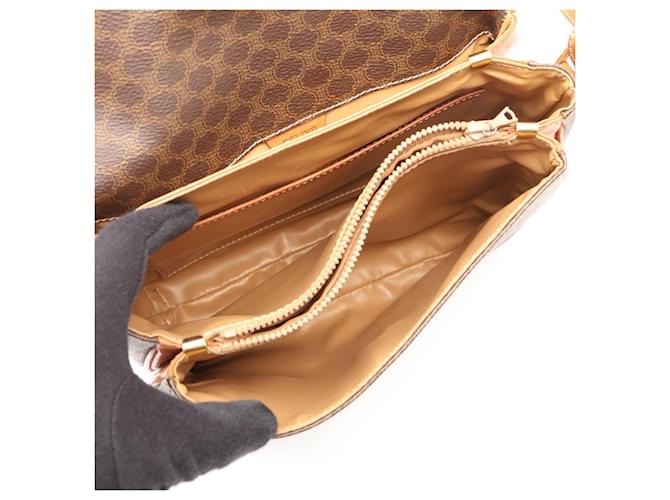 Céline Borsa a Spalla Celine Macadam Marrone - vista 3