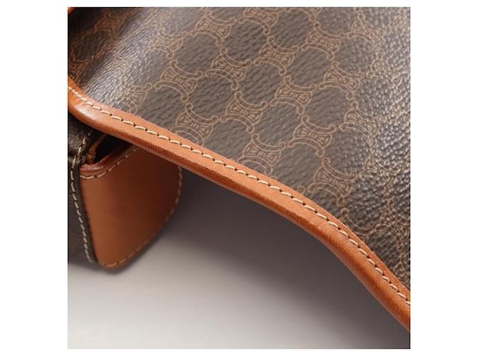 Céline Borsa a Spalla Celine Macadam Marrone - vista 7