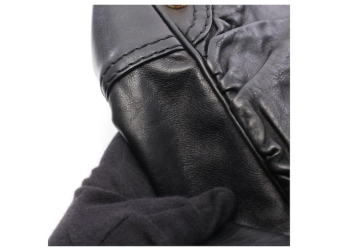 Sac à bandoulière Gucci en cuir noir - vue 11