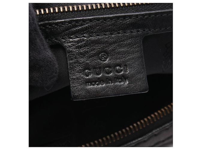 Sac à bandoulière Gucci en cuir noir - vue 4