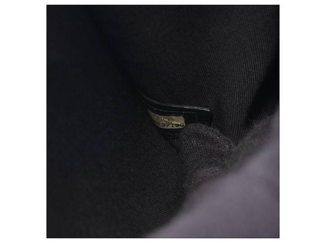 Borsa a tracolla Chanel Matelassé in agnello nero - vista 5