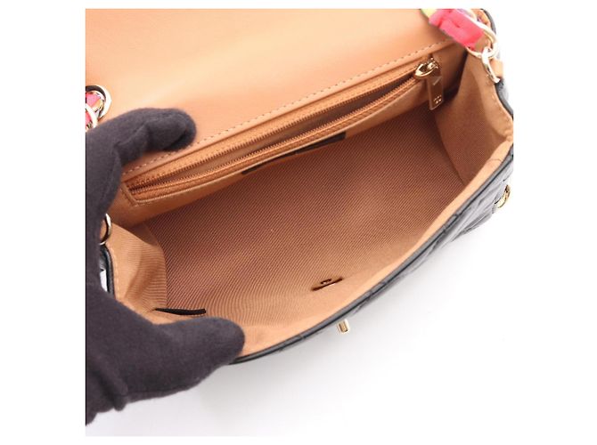 Borsa a tracolla Chanel Matelassé nera Nero - vista 3