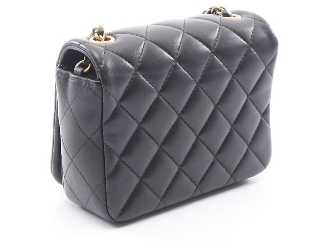 Borsa a tracolla Chanel Matelassé in pelle di agnello nera Nero - vista 2