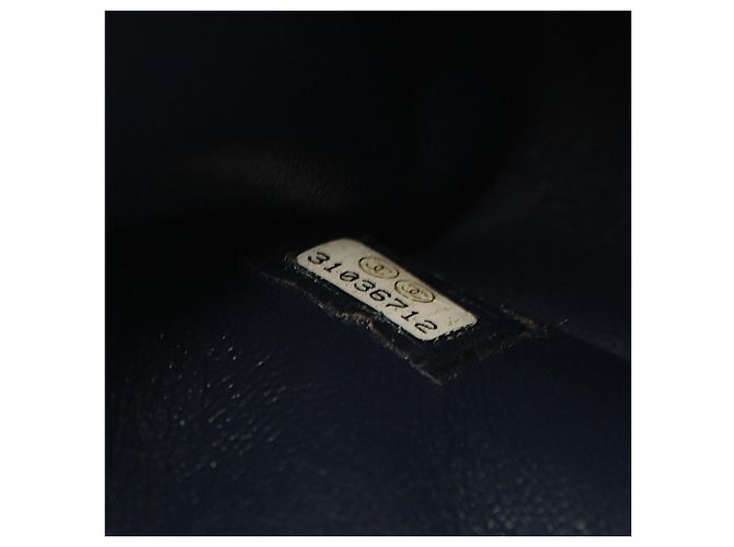 Bolso de hombro Chanel Matelassé en piel de cordero azul marino - vista 5