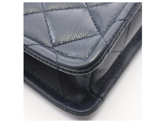 Bolso de hombro Chanel Matelassé en piel de cordero azul marino - vista 6