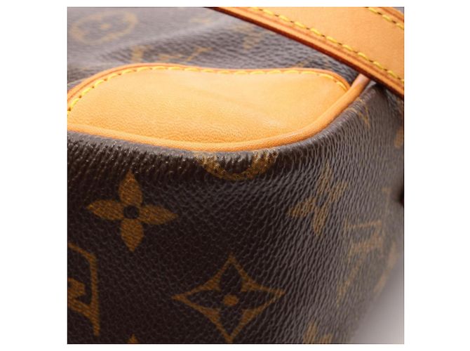 Borsa a Spalla Louis Vuitton Trocadero 27 Monogram Marrone - vista 9