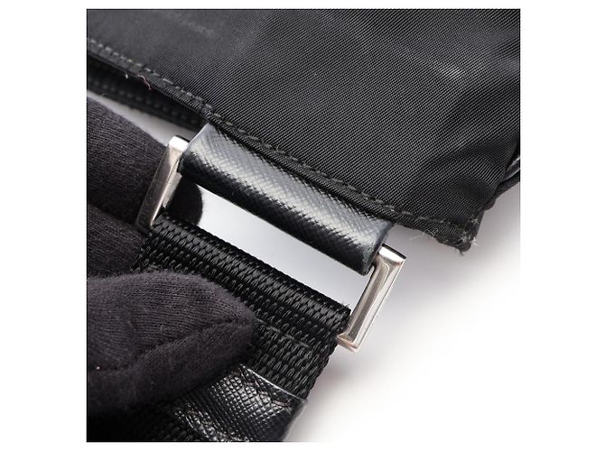 Saffiano Prada Triangle Plate Schultertasche Schwarz - Ansicht 11