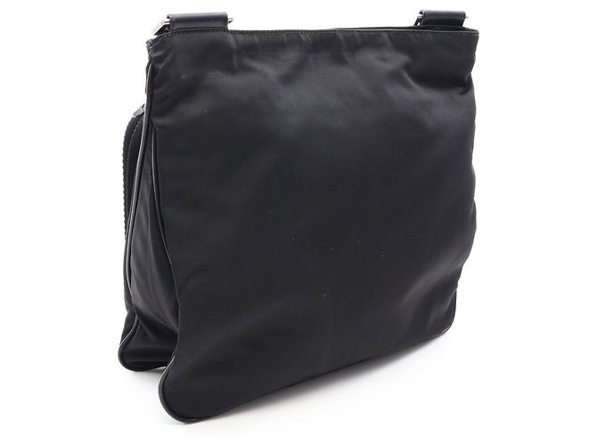 Saffiano Prada Triangle Plate Schultertasche Schwarz - Ansicht 2