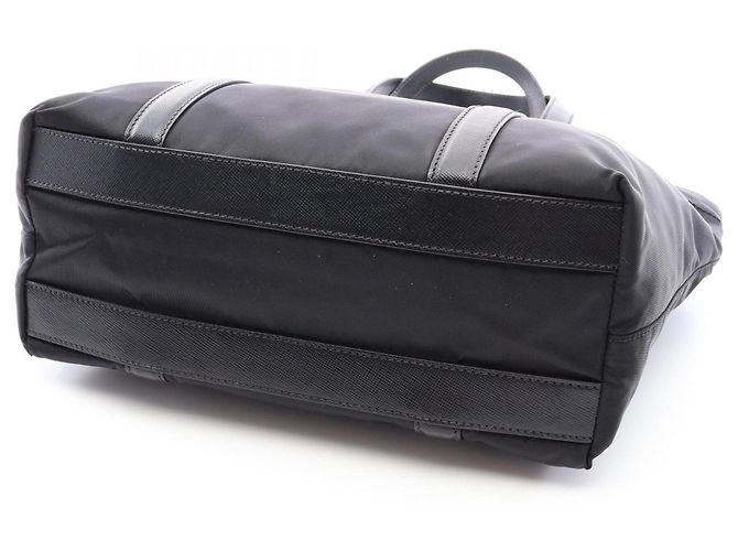 Bolso Tote Prada Triangle Plate Negro - vista 8