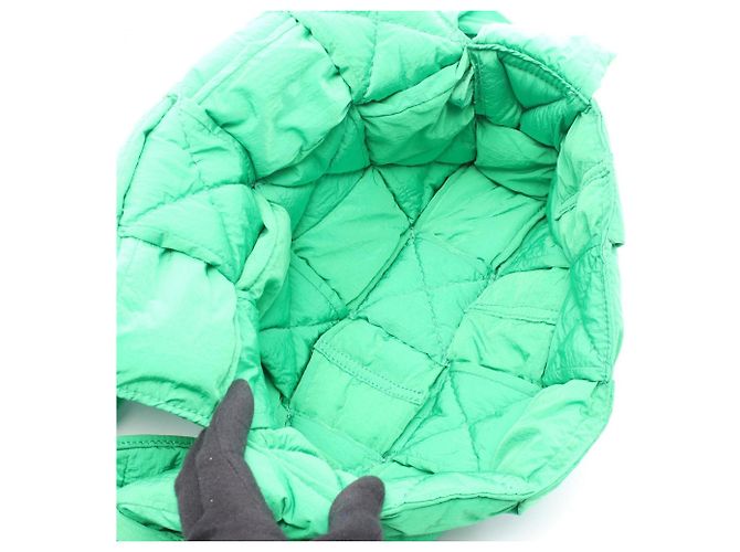 Borsa a tracolla Bottega Veneta Padded Tech Cassette Verde - vista 3