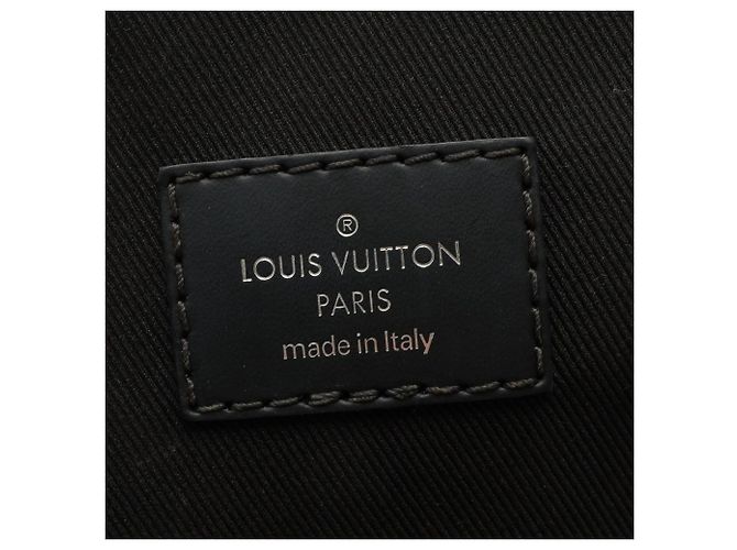 Borsa a mano Louis Vuitton Cube de Orangement PM Nero - vista 4