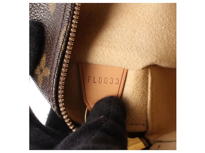 Borsa a Spalla Louis Vuitton Cite GM Marrone - vista 5