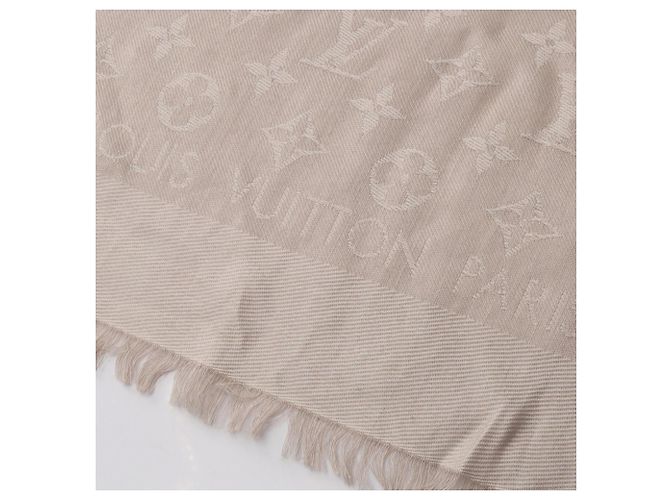 Chal Louis Vuitton Monogram Beige - vista 5