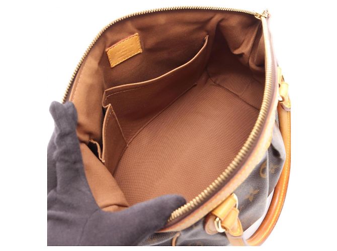 Louis Vuitton Tivoli PM Handbag Brown - view 3