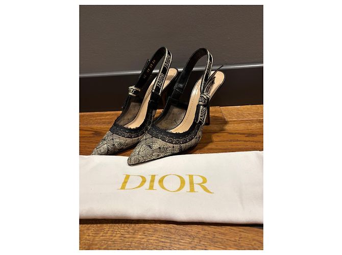 Décolleté J'Adior Slingback Dior in pizzo nero Grigio - vista 5