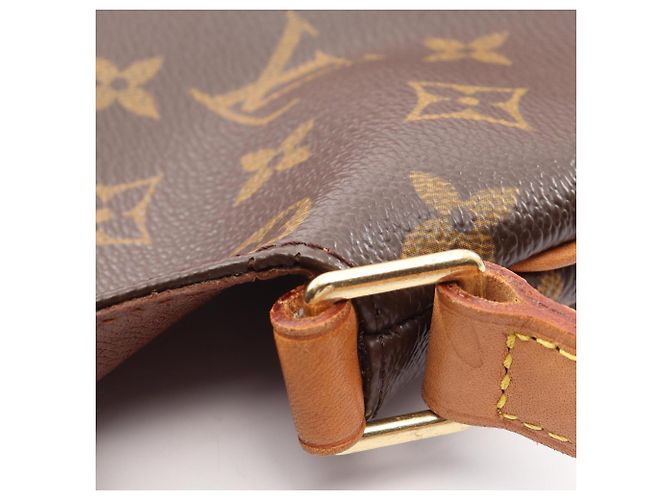 Borsa a tracolla Louis Vuitton Musette Salsa Short Strap Marrone - vista 10