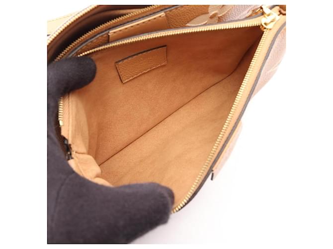 Louis Vuitton Monogram Empreinte Multi Pochette Accessoires Beige - vista 4
