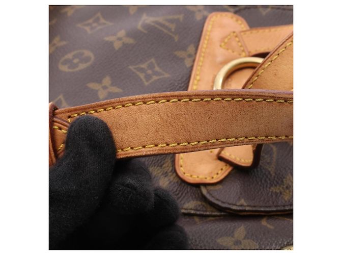 Louis Vuitton Montsouris MM Backpack/Handbag Brown - view 11