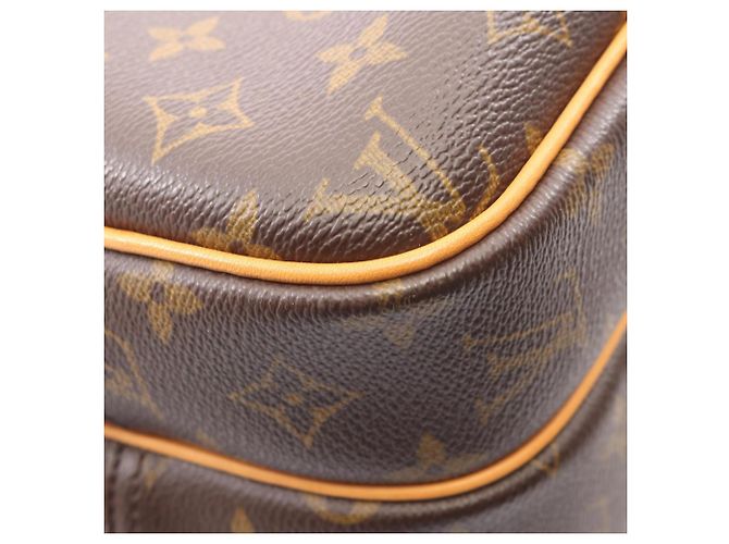 Bolso de Hombro Louis Vuitton Reporter PM Monogram Castaño - vista 8