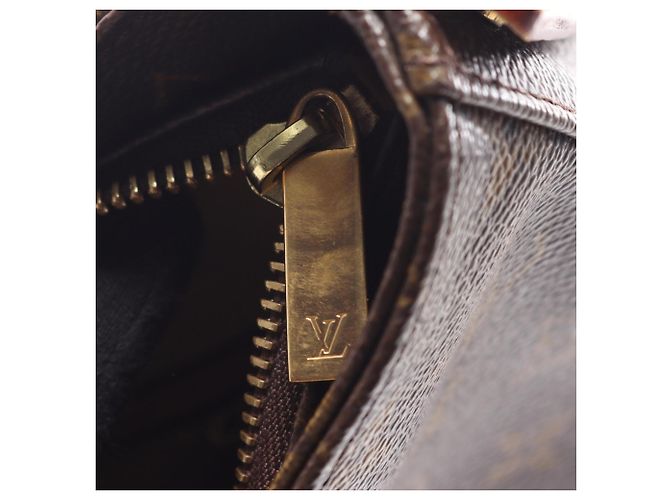 Borsa a Spalla Louis Vuitton Looping GM Marrone - vista 8