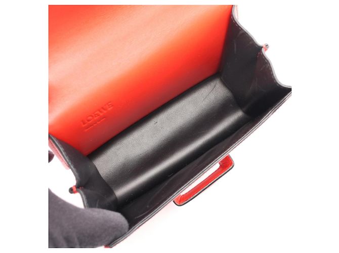 Bolso de hombro de cuero rojo Loewe Barcelona - vista 3
