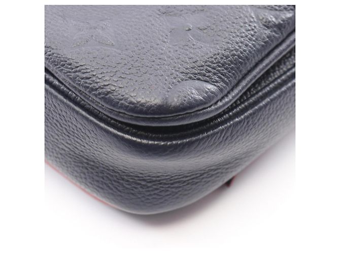 Borsa 2-Way Louis Vuitton Pochette Metis Rosso Blu navy - vista 7