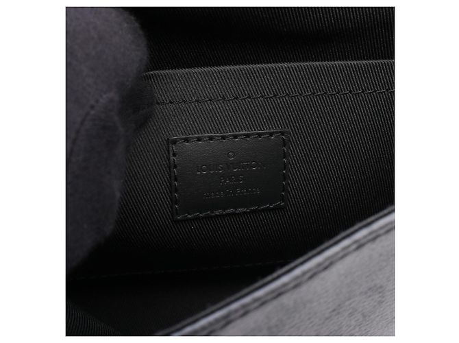 Borsa a tracolla Louis Vuitton Pulse Messenger Marrone Nero - vista 4