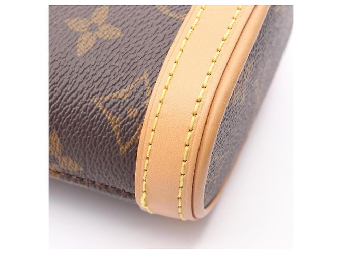 Borsa a tracolla Louis Vuitton Monogram Fold Me Pouch Marrone - vista 5