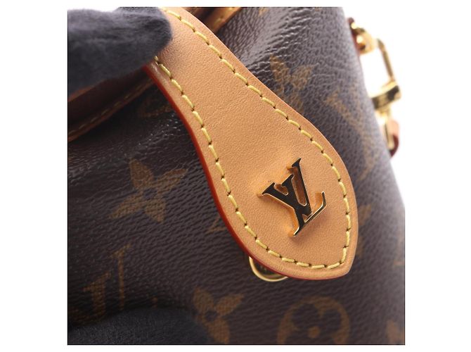 Borsa a tracolla Louis Vuitton Monogram Fold Me Pouch Marrone - vista 6