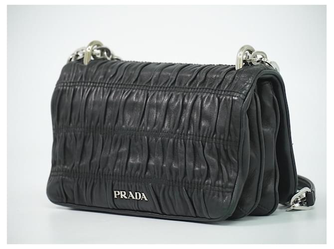 Prada Compartment Chain Flap Nappa Gaufre Small Nero - vista 2