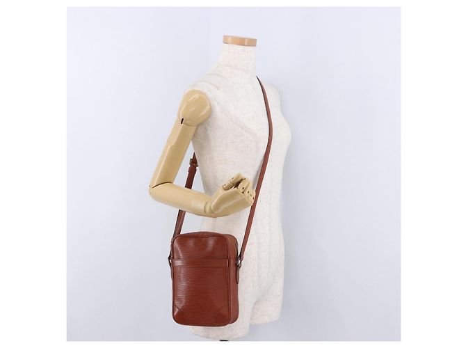 LOUIS VUITTON Borsa a Spalla Epi Danube Marrone M51694 LV Auth BA14360 - vista 23