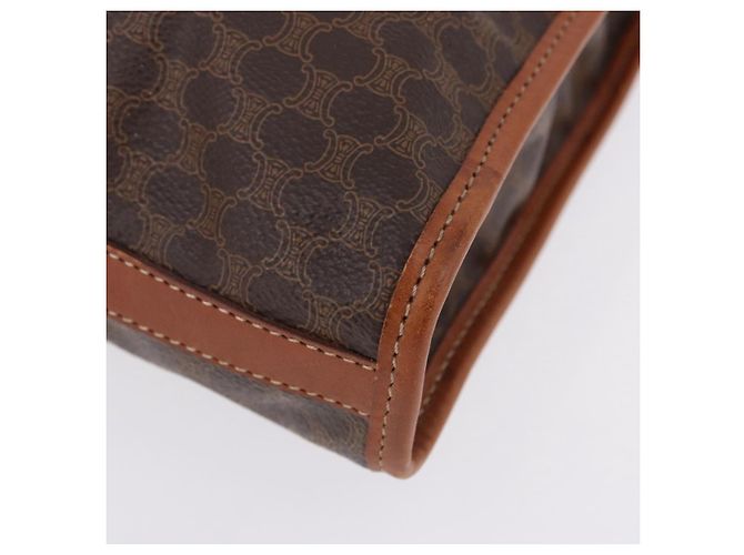 Céline Clutch CELINE Macadam in PVC e pelle marrone con finiture dorate Auth 192724A - vista 14