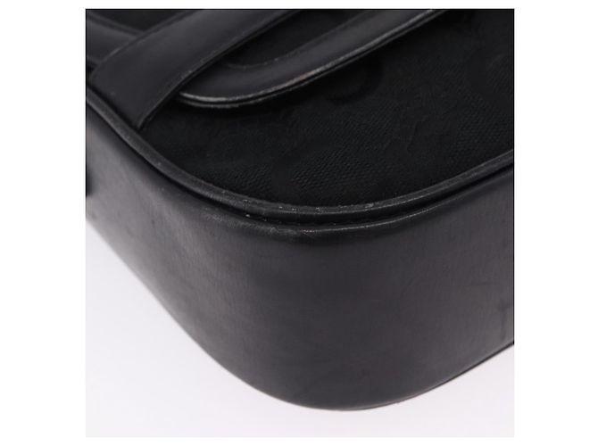 Céline Borsa a Spalla CELINE C Saluki Horse Carriage Nera Tonalità Oro Auth 191767A Nero - vista 10