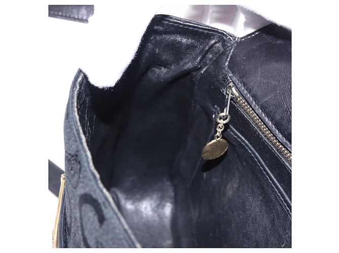 Céline Borsa a Spalla CELINE C Saluki Horse Carriage Nera Tonalità Oro Auth 191767A Nero - vista 20