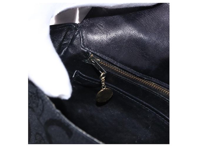 Céline Borsa a Spalla CELINE C Saluki Horse Carriage Nera Tonalità Oro Auth 191767A Nero - vista 21