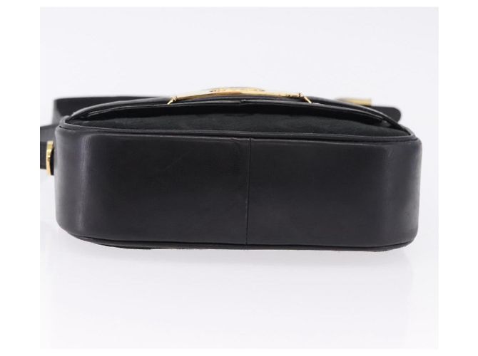 Céline Borsa a Spalla CELINE C Saluki Horse Carriage Nera Tonalità Oro Auth 191767A Nero - vista 5