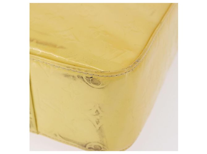 LOUIS VUITTON Monogram Vernis Columbus Tote Bag Lime Yellow M91047 Auth 192809 D'oro - vista 15