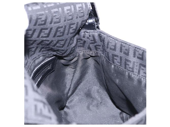 FENDI Zucchino Canvas Mamma Baguette Borsa a mano Nera Argento Auth BA14344 Nero - vista 21