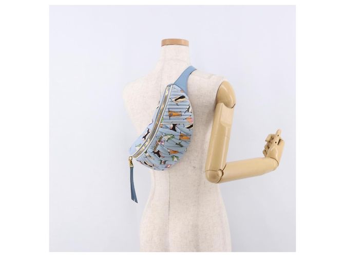 Borsa a tracolla Miu Miu Matelasse in tela azzurro chiaro oro Auth 192044V D'oro Blu chiaro - vista 23