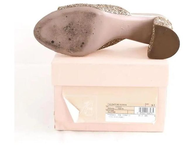 Mule Miu Miu dorate con paillettes D'oro - vista 6