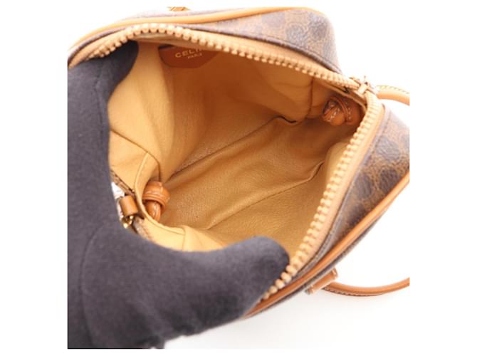 Céline Borsa a Spalla Celine Macadam Marrone - vista 3