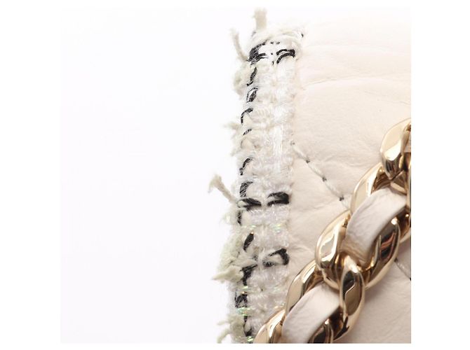 Chanel Matelassé 2-Way Shoulder Bag/Handbag Black White - view 7