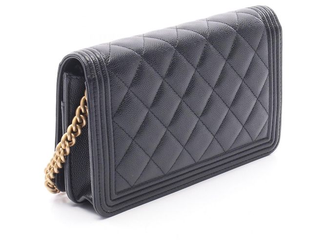 Borsa a tracolla Chanel Boy Matelassé in pelle di vitello martellata nera Nero - vista 2