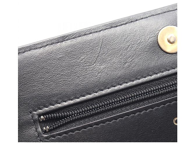 Borsa a tracolla Chanel Boy Matelassé in pelle di vitello martellata nera Nero - vista 6
