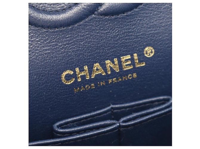 Borsa a tracolla Chanel Matelassé Double Flap Blu navy - vista 4