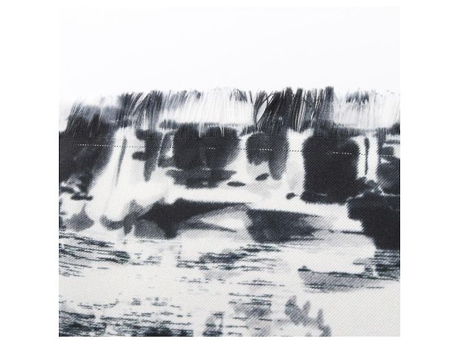 Pañuelo de seda Chanel Coco Mark Negro Blanco - vista 9