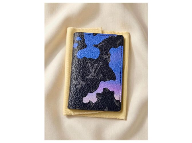 Louis Vuitton Monogram Camouflage Wallet Black Blue Multiple colors Purple - view 2