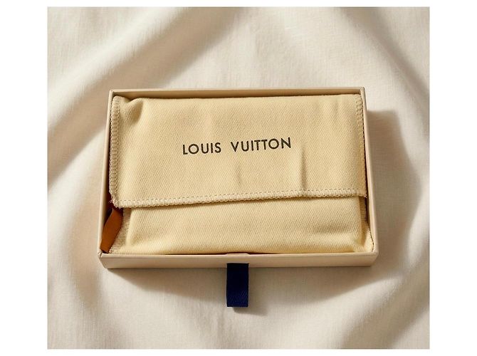 Louis Vuitton Monogram Camouflage Wallet Black Blue Multiple colors Purple - view 5
