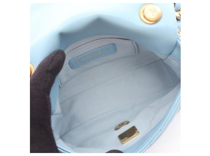 Borsa a tracolla Chanel Matelassé in pelle di agnello Blu - vista 3